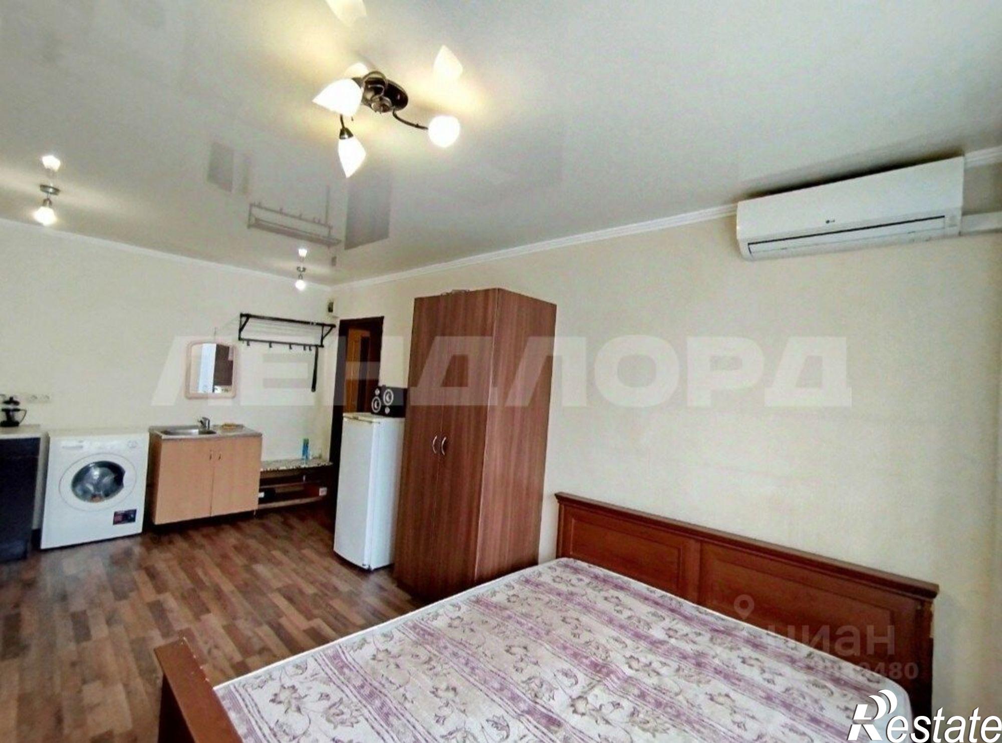 Сдать комнату за 12 000 рублей на проспект 40-летия Победы, 63 к11