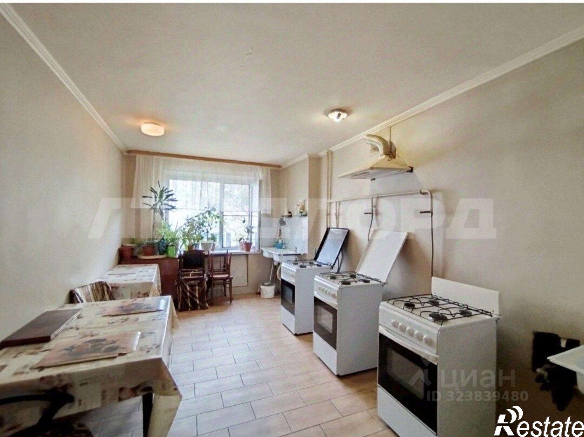 Сдать комнату за 12 000 рублей на проспект 40-летия Победы, 63 к11