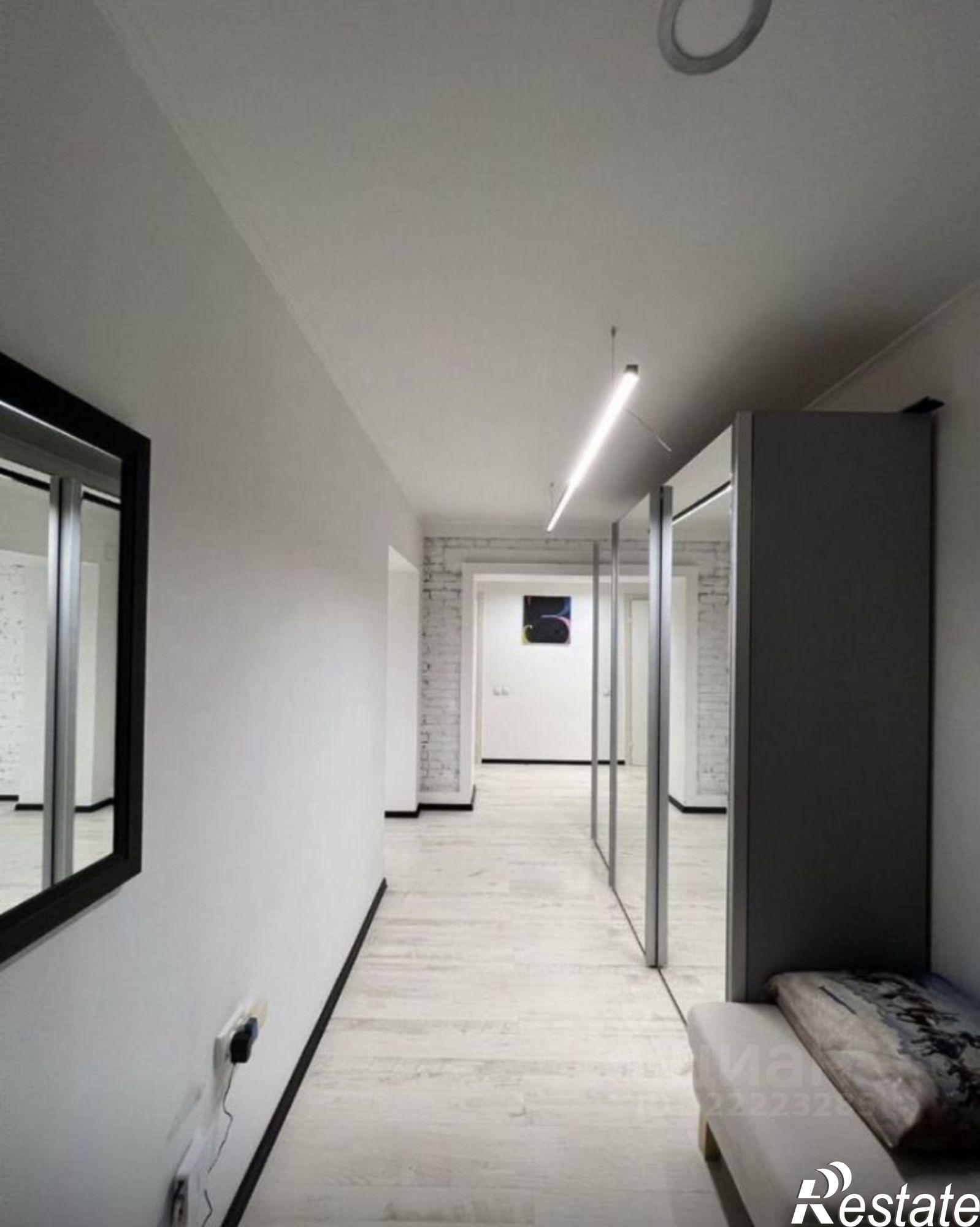 Сдать квартиру за 60 000 рублей на ул Закруткина, 68