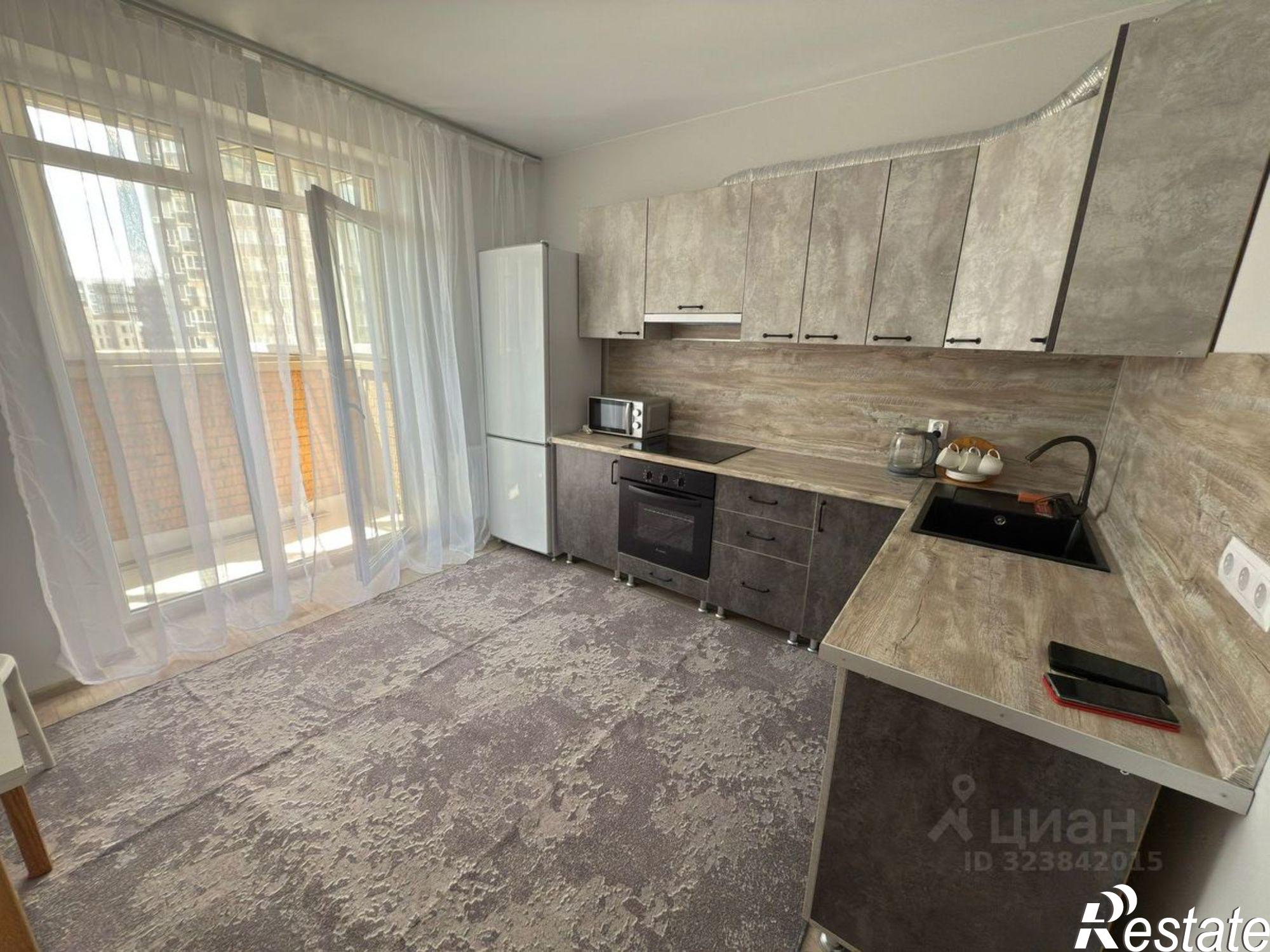 Сдать квартиру за 33 000 рублей на пр-кт Солженицына, 15/1 1