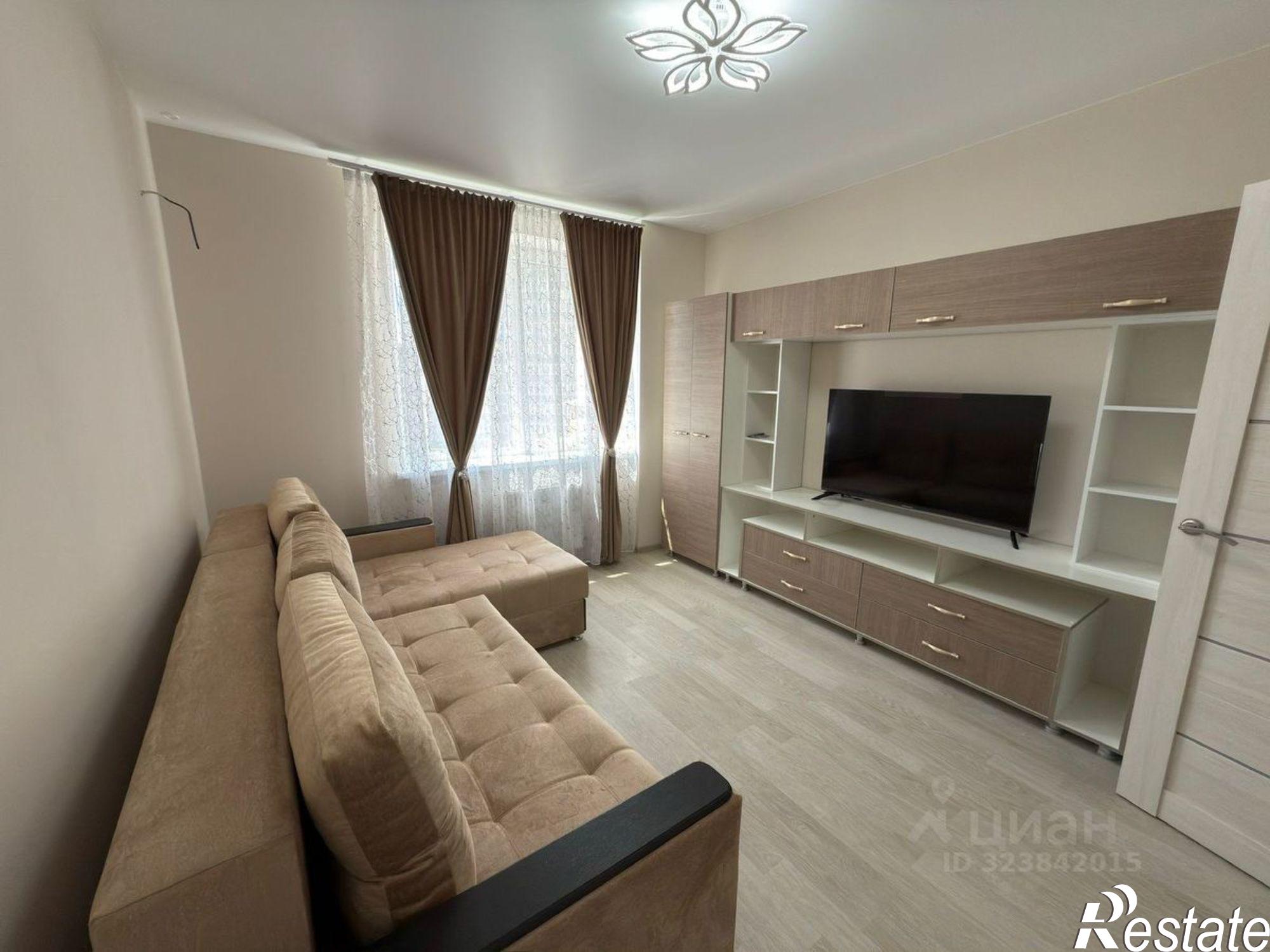 Сдать квартиру за 33 000 рублей на пр-кт Солженицына, 15/1 1