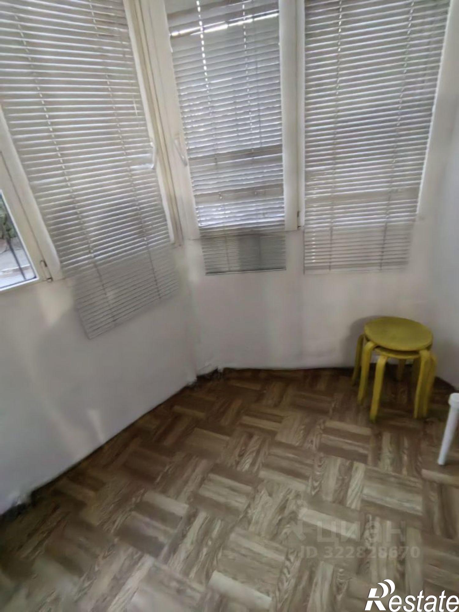 Сдать квартиру за 26 000 рублей на пр-кт Космонавтов, 43