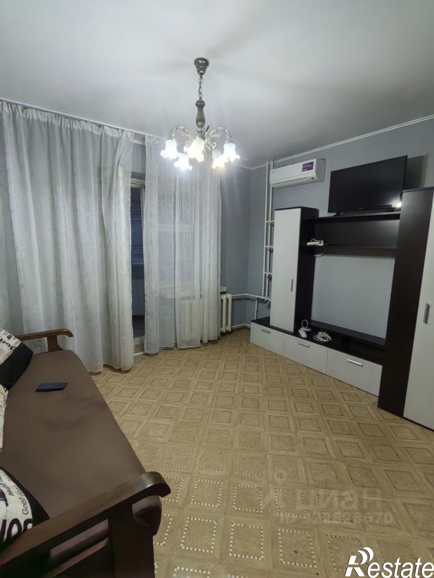 Сдать квартиру за 26 000 рублей на пр-кт Космонавтов, 43