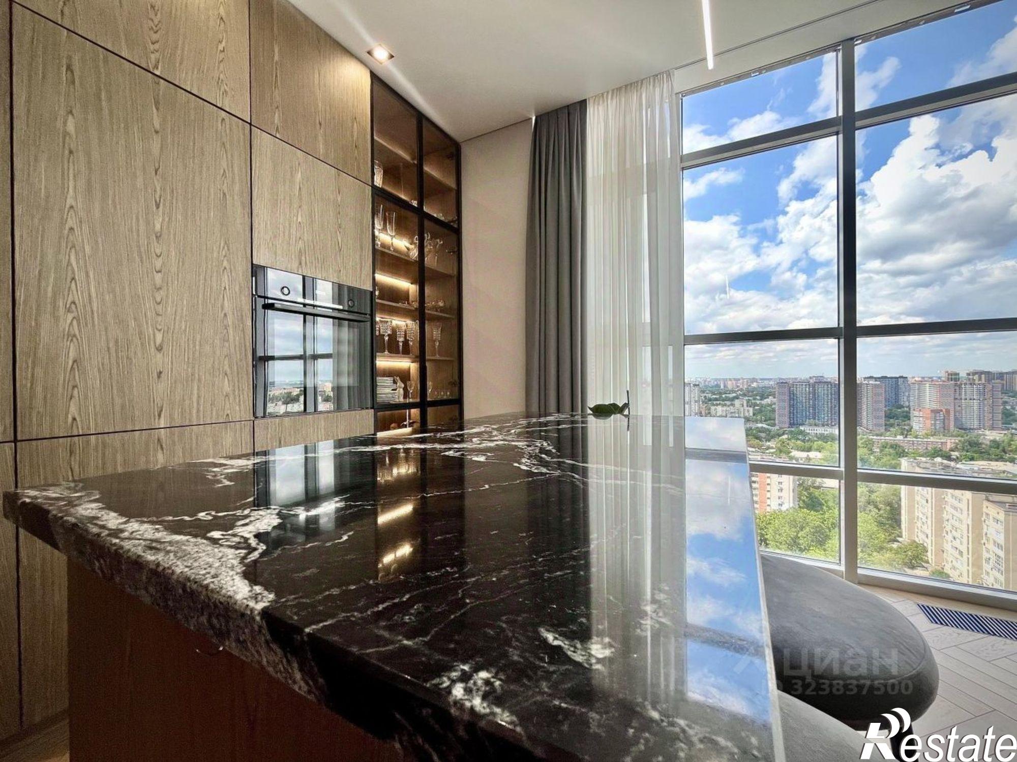 Купить квартиру за 29 000 000 рублей на Соборный переулок, 98