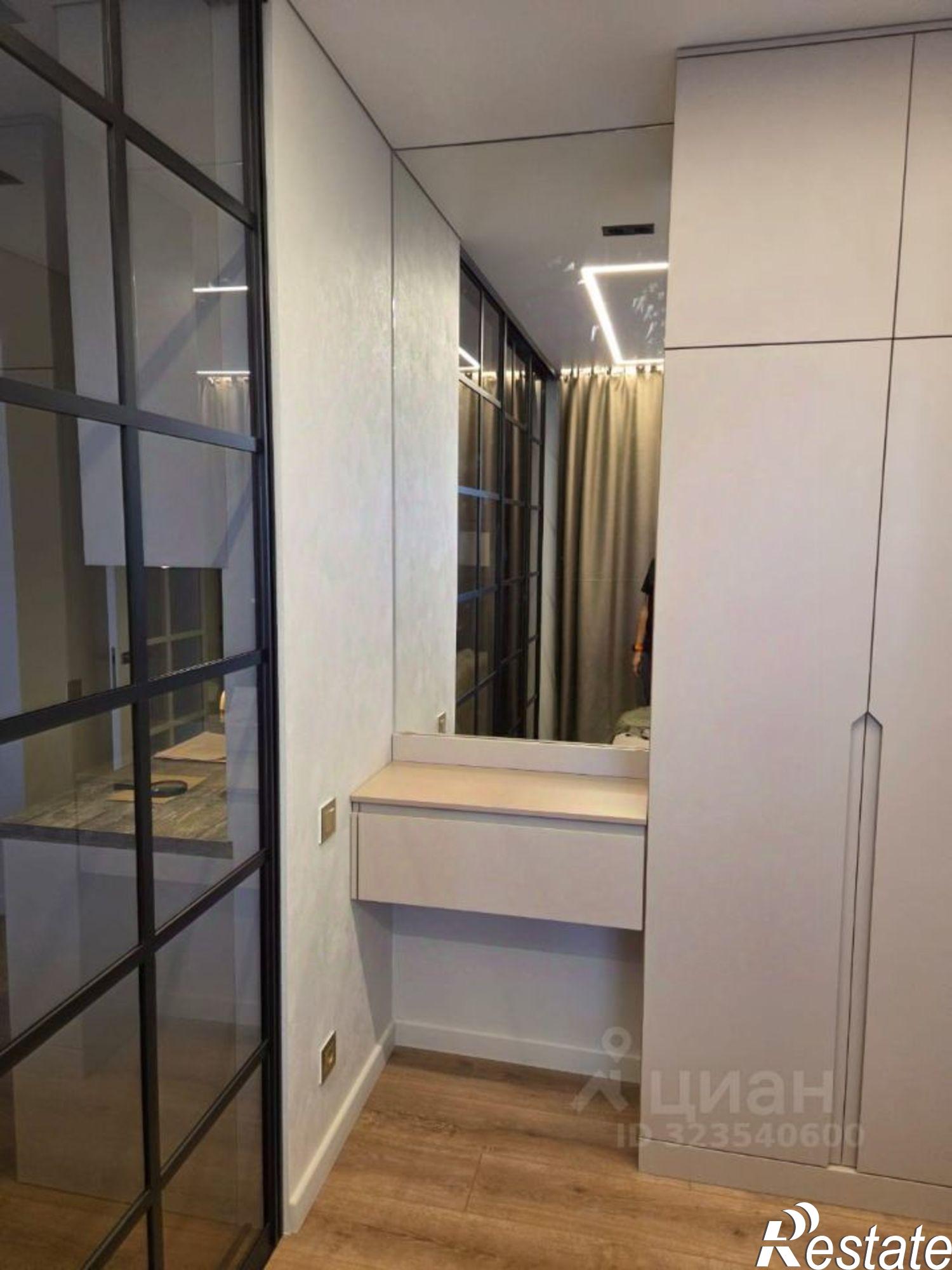 Купить квартиру за 8 650 000 рублей на проспект Сиверса, 26