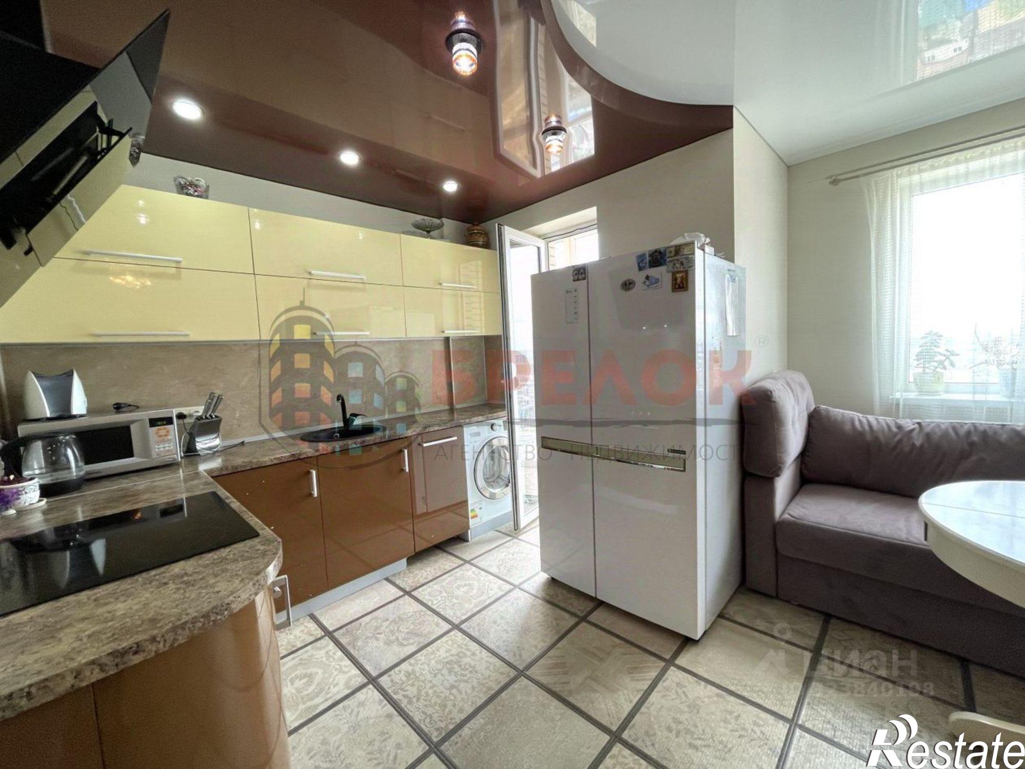 Купить квартиру за 10 000 000 рублей на 20-я улица, 43