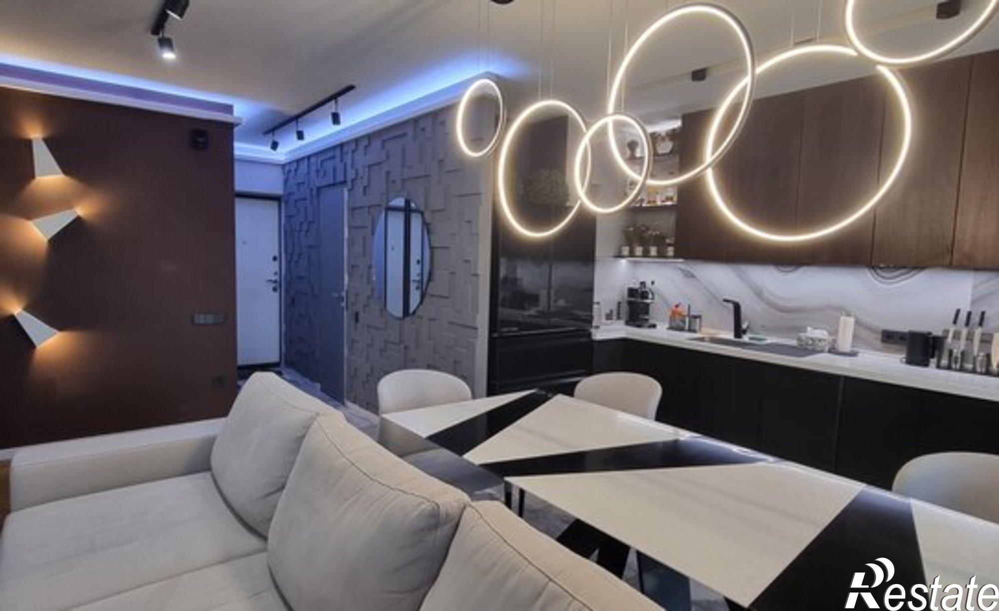 Купить квартиру за 15 000 000 рублей на улица Пацаева, 20Б