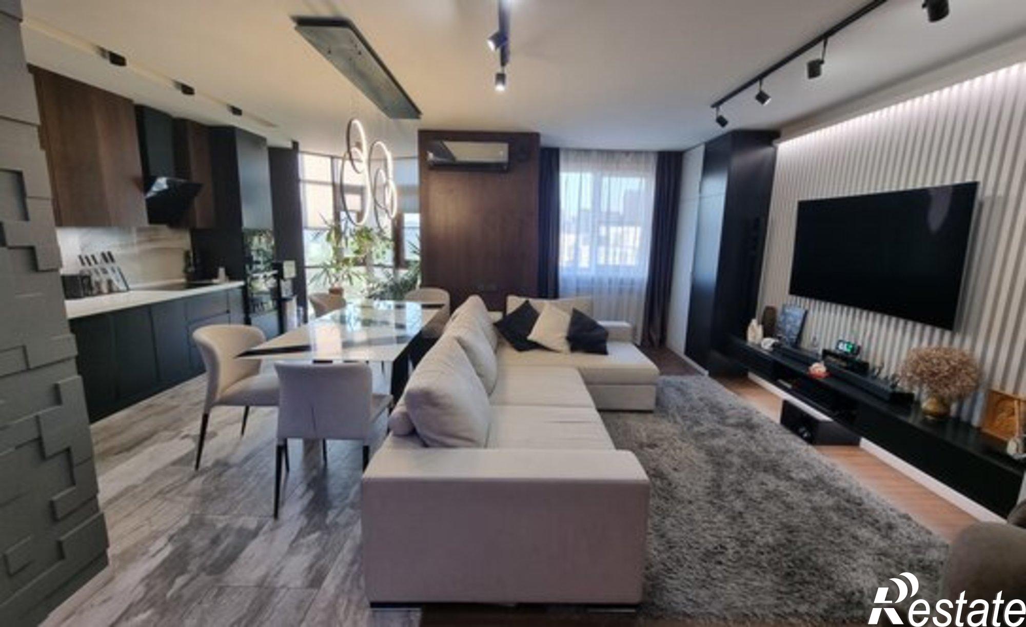 Купить квартиру за 15 000 000 рублей на улица Пацаева, 20Б