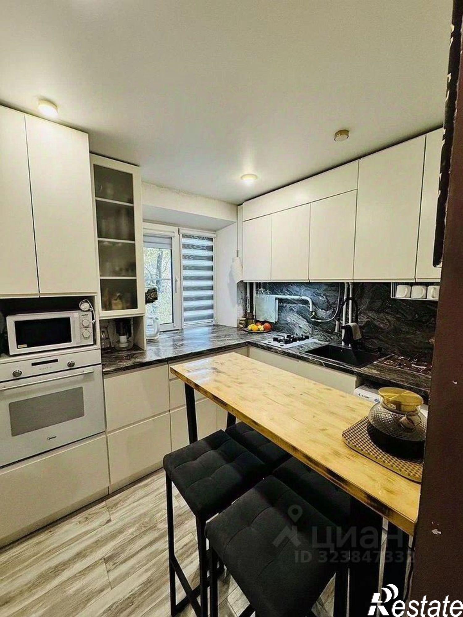 Купить квартиру за 4 700 000 рублей на улица Веры Пановой, 37