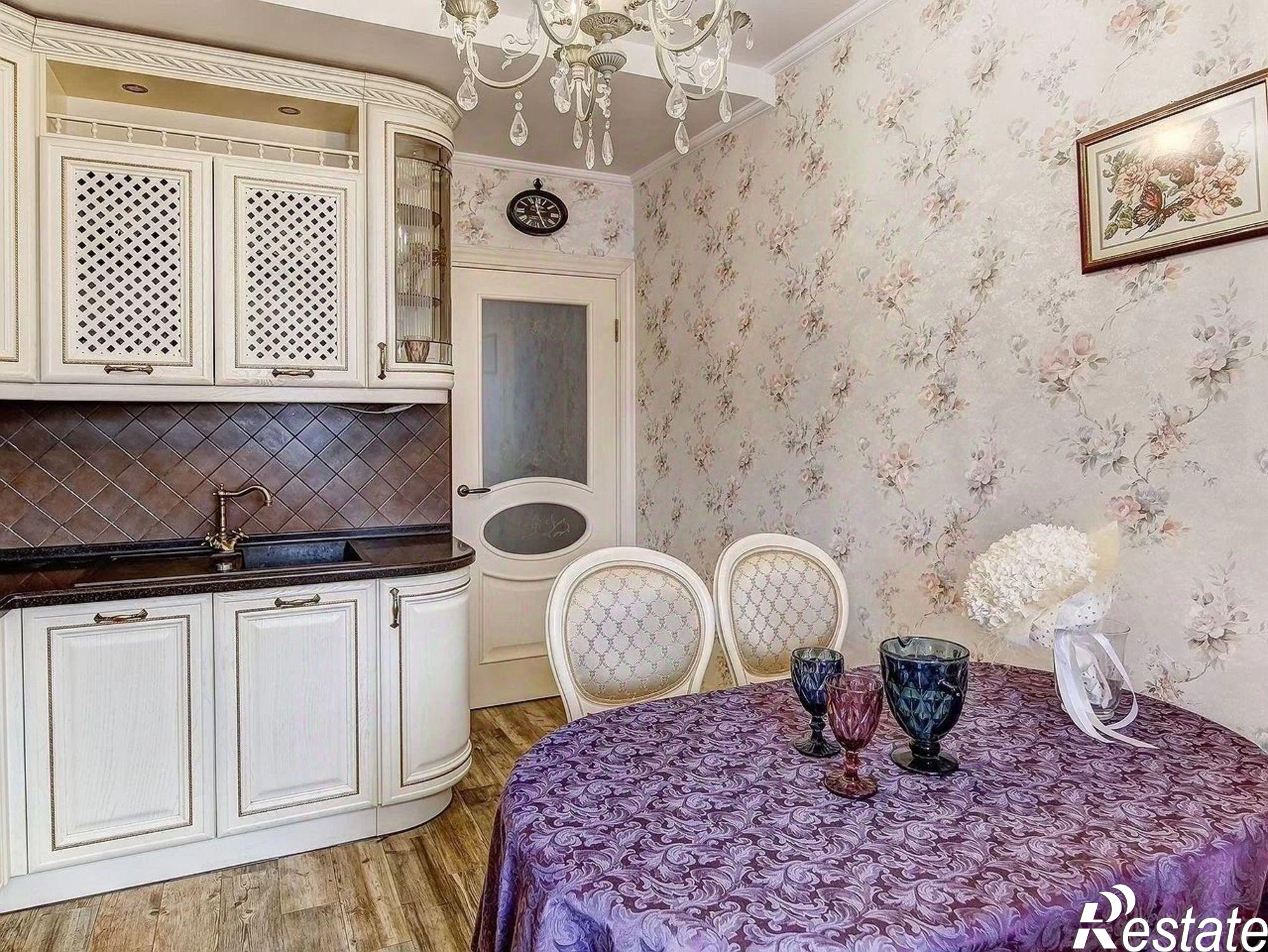 Купить квартиру за 12 200 000 рублей на 20-я улица, 43