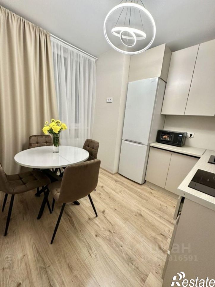 1-комн квартира улица Малиновского, 33б стр 6,  д. 33б стр 6