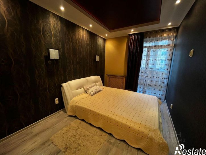 1-комн квартира бульвар Платова, 7,  д. 7