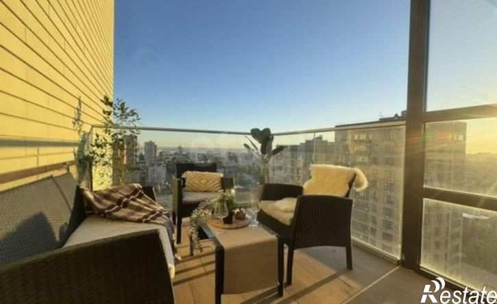 5-комн квартира Кировский проспект, 116,  д. 116