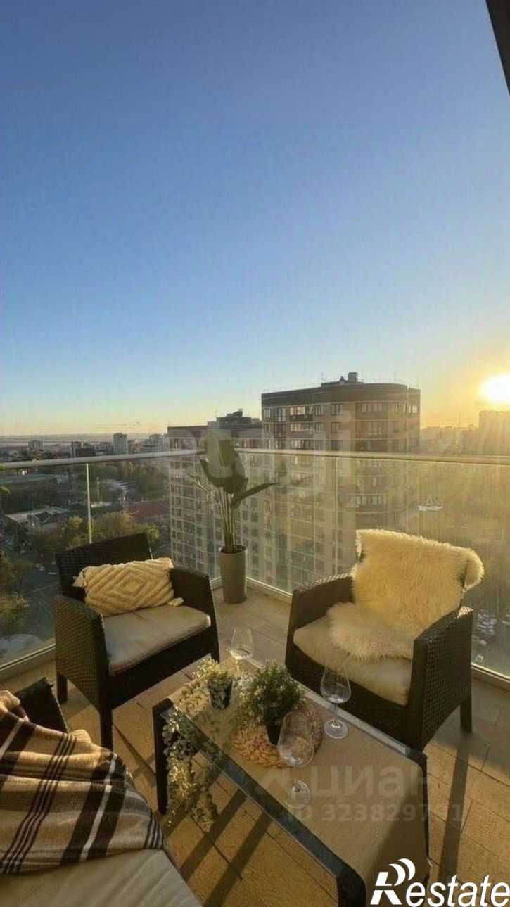 5-комн квартира Кировский проспект, 116,  д. 116