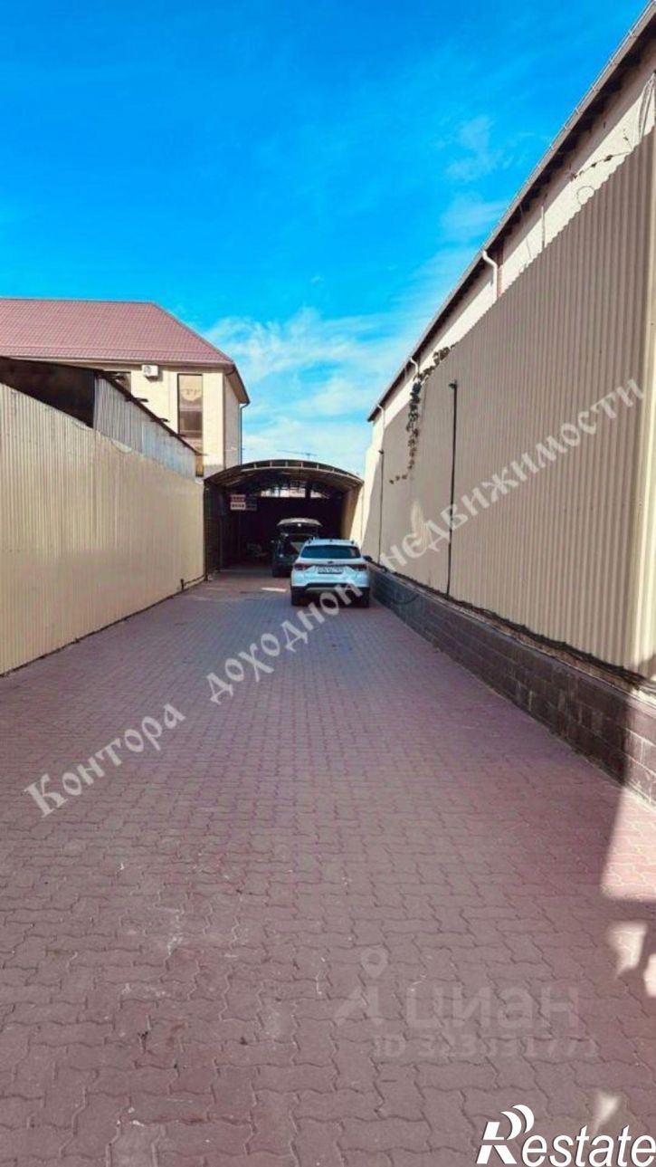 Торговое помещение проспект Стачки, 302,  д. 302