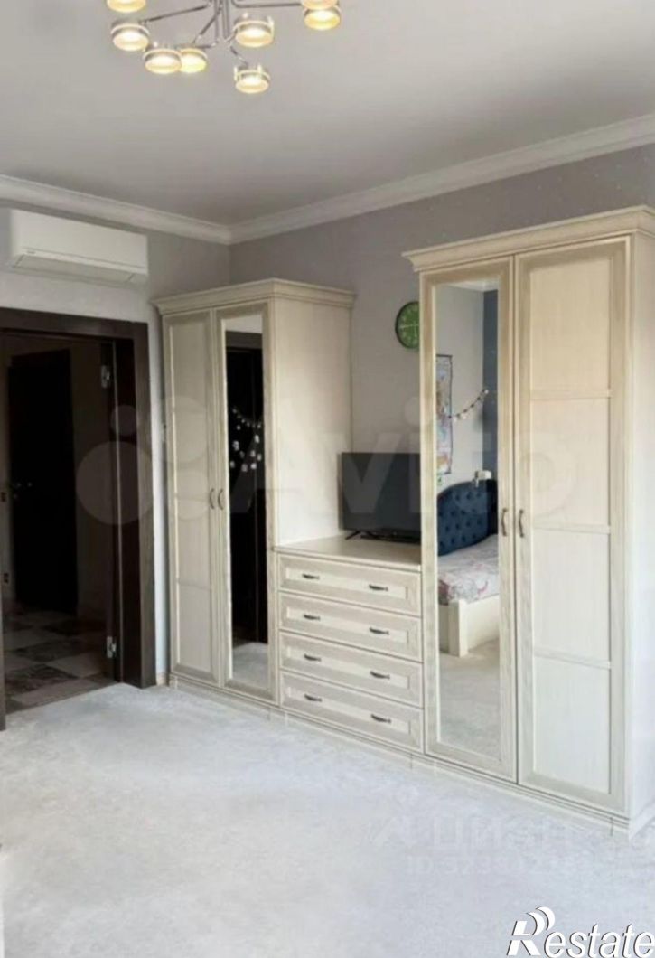 3-комн квартира Кировский проспект, 116,  д. 116