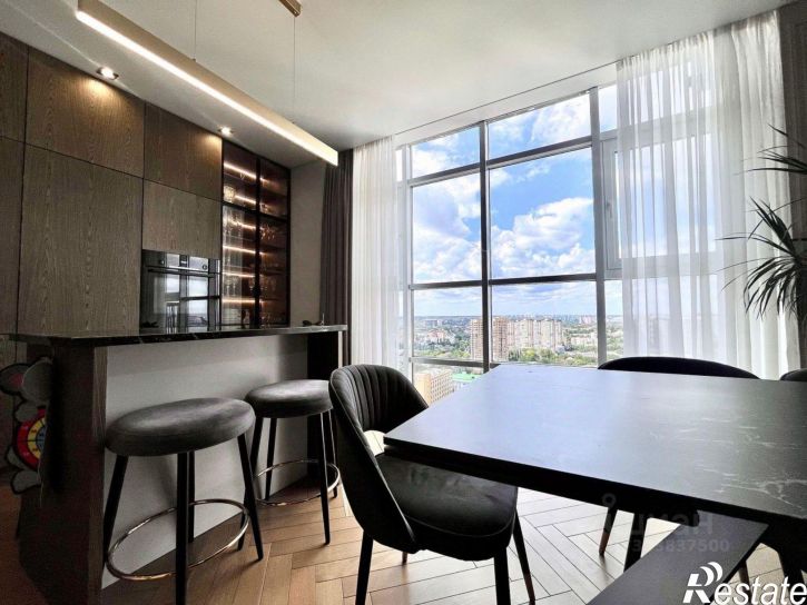 4-комн квартира Соборный переулок, 98,  д. 98