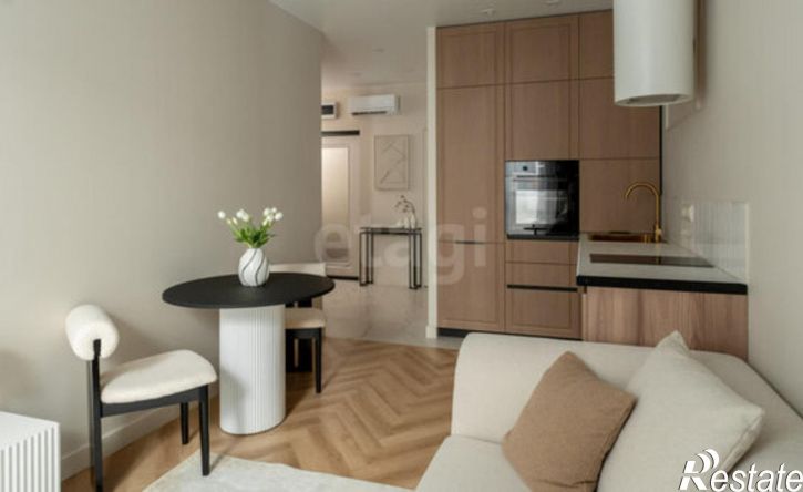 2-комн квартира улица Назарько, 4,  д. 4