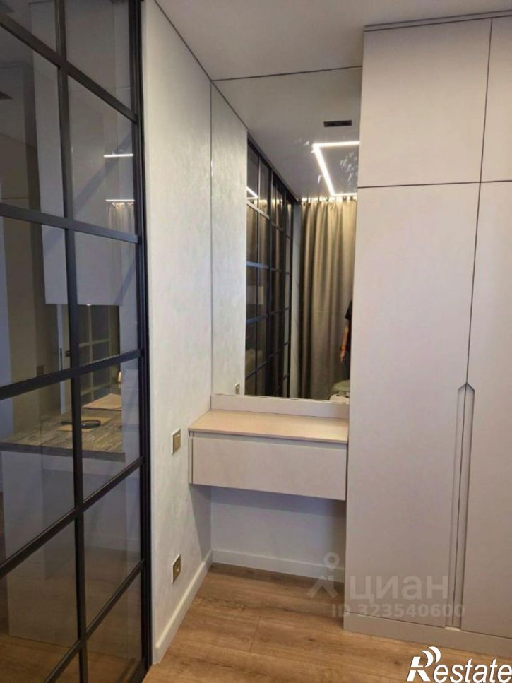 1-комн квартира проспект Сиверса, 26,  д. 26