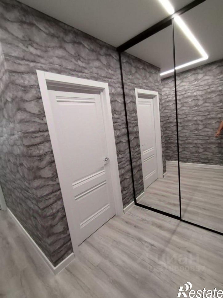 1-комн квартира улица Нансена, 103/1 с8,  д. 103/1 с8