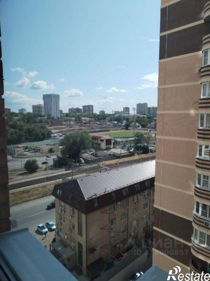 1-комн квартира улица Нансена, 103/1 с8,  д. 103/1 с8