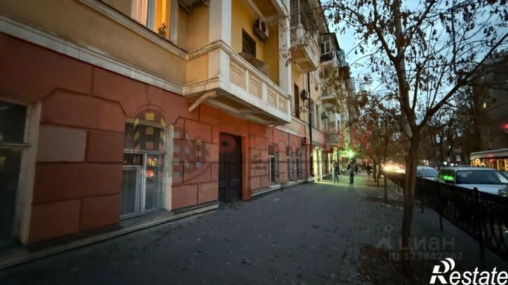 2-комн квартира улица Максима Горького, 160,  д. 160