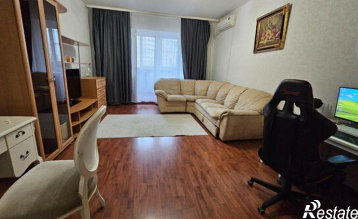 2-комн квартира улица Зорге, 58А/8,  д. 58А/8