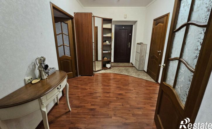 2-комн квартира улица Зорге, 58А/8,  д. 58А/8