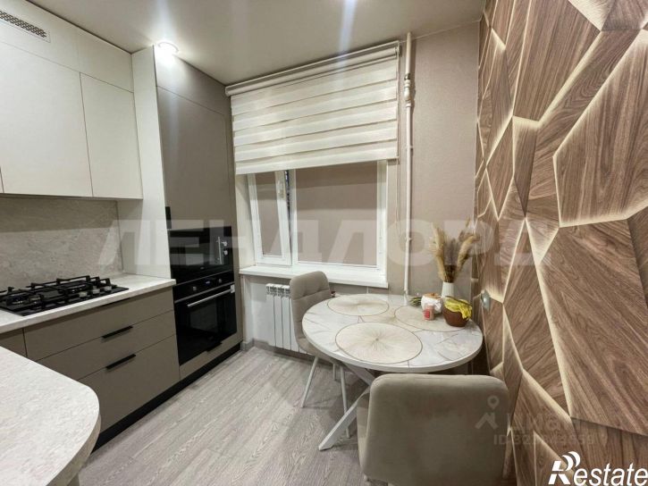 3-комн квартира ул Оганова, 8/1,  д. 8/1