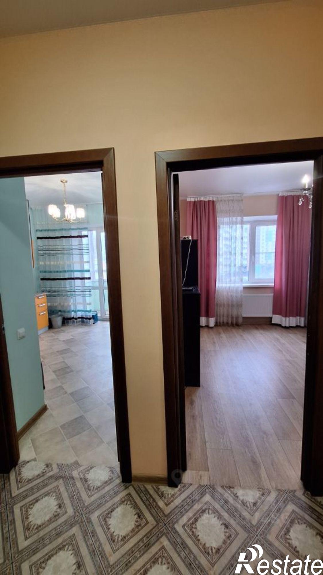 Сдать квартиру за 25 000 рублей на улица Ерёменко, 110 с2