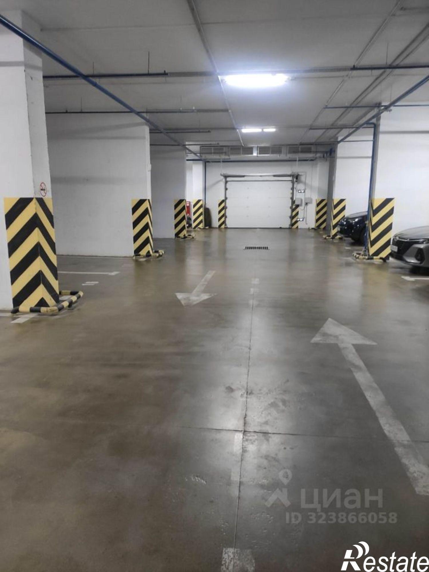 Сдать гараж, место в паркинге за 11 730 рублей на Береговая улица, 73 с2