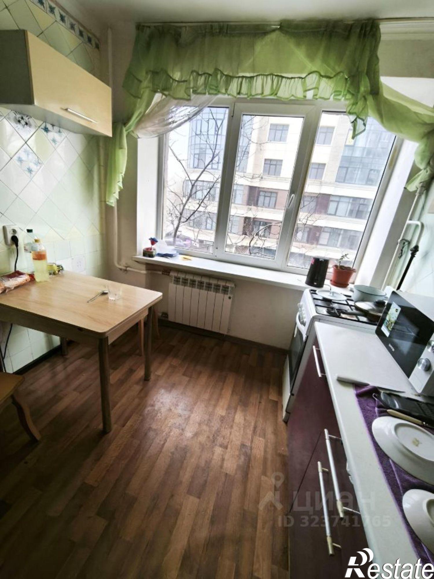 Сдать комнату за 20 000 рублей на улица Варфоломеева, 248