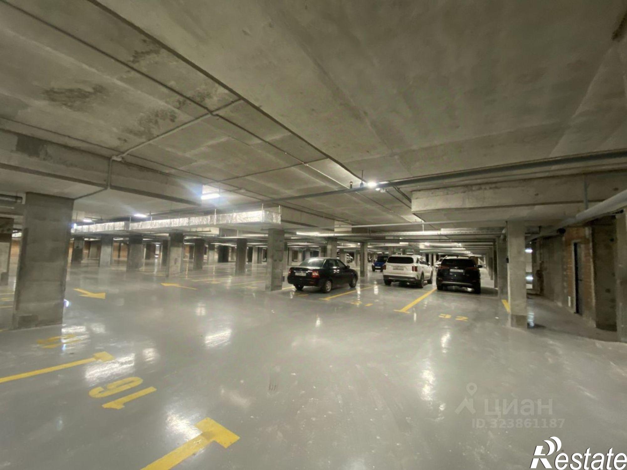 Купить гараж, место в паркинге за 1 400 010 рублей на Берберовская улица, 20