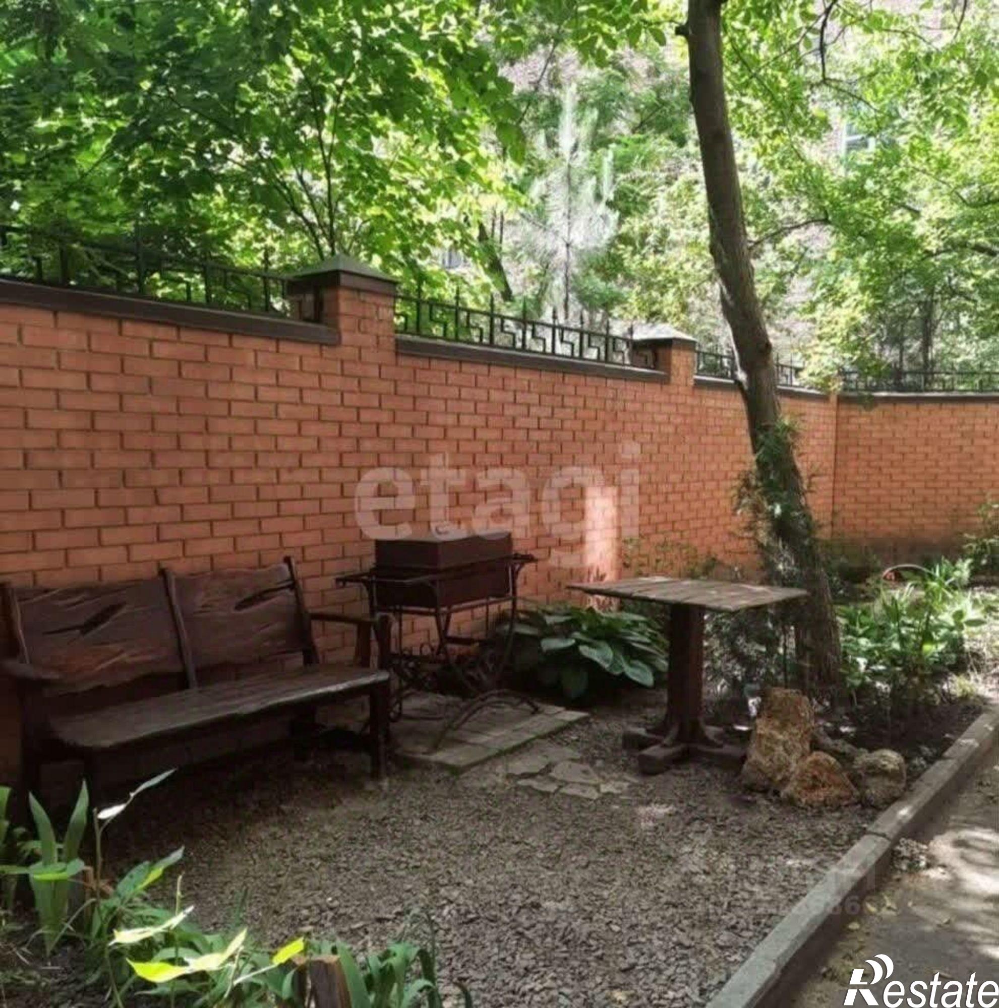 Купить квартиру за 15 200 000 рублей на Пушкинская улица, 139