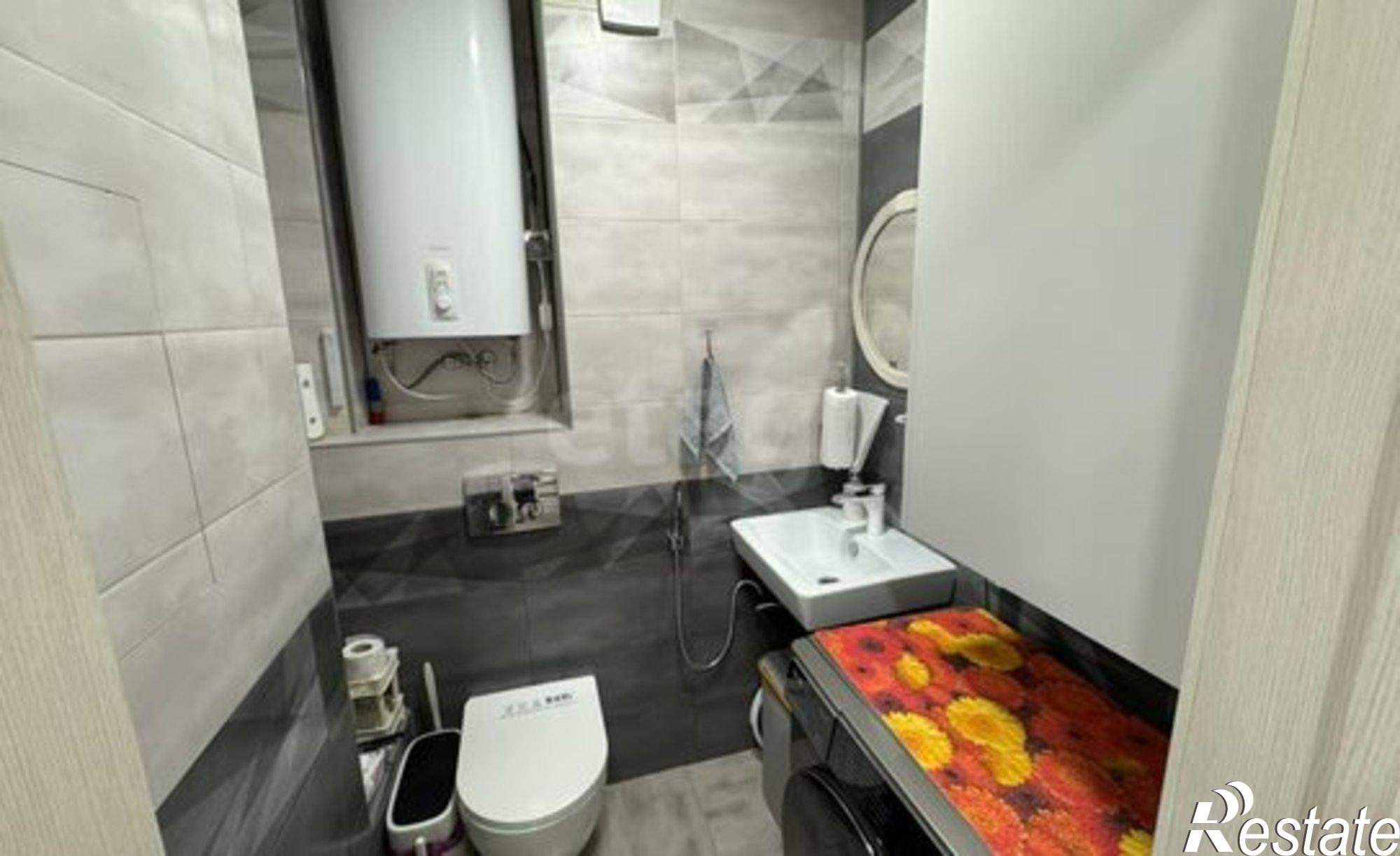 Купить квартиру за 10 300 000 рублей на улица Оганова, 20 с4