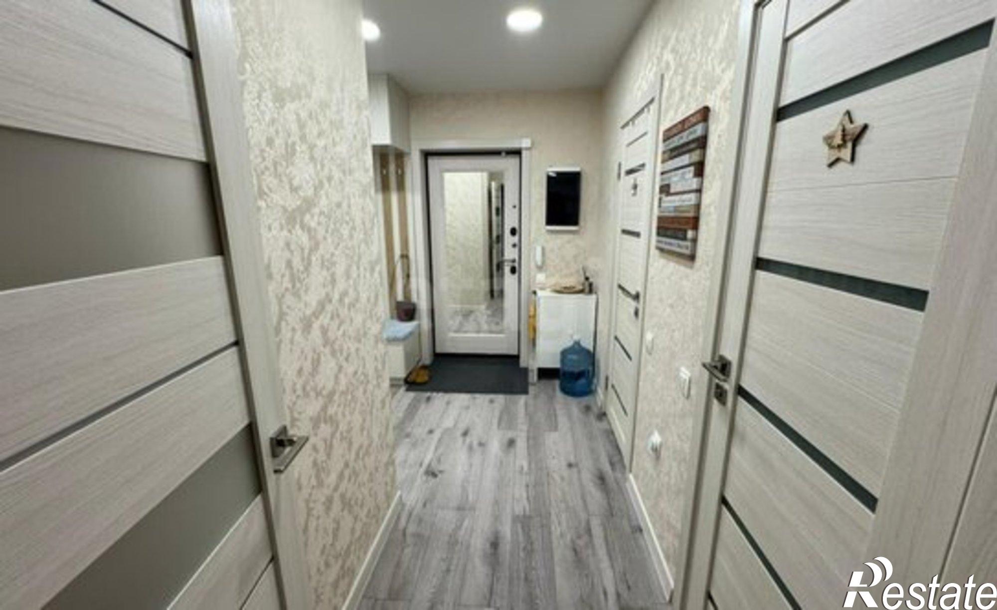 Купить квартиру за 10 300 000 рублей на улица Оганова, 20 с4