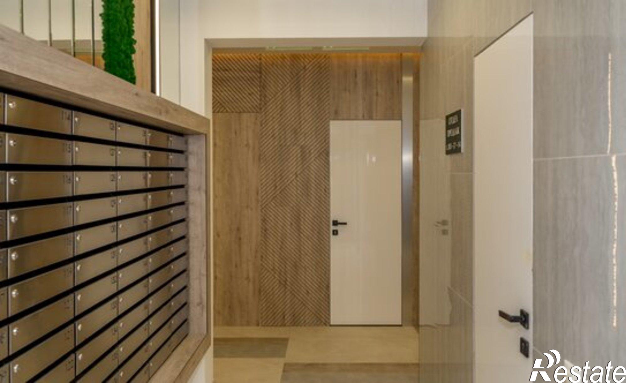 Купить квартиру за 14 900 000 рублей на ул Мечникова, 110 1