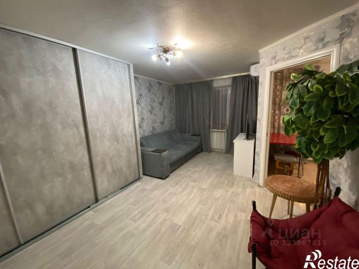 2-комн квартира улица Малюгиной, 284,  д. 284