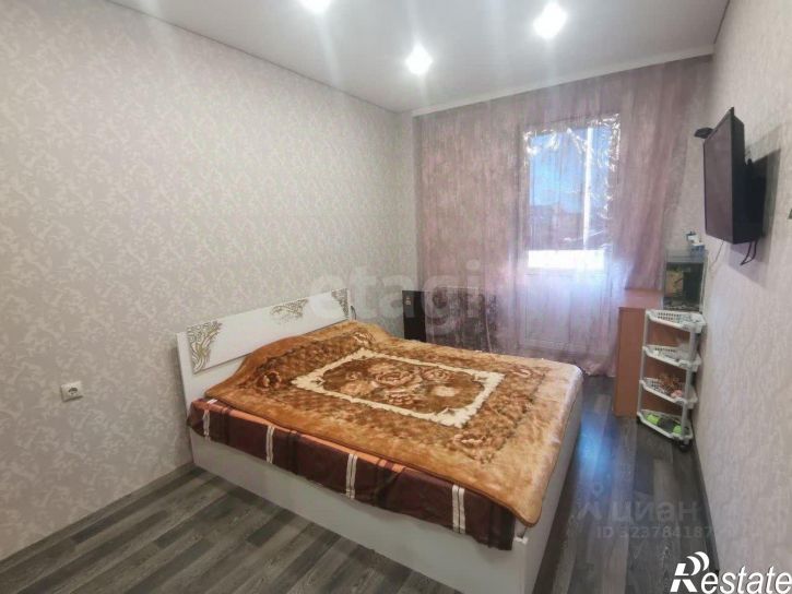 3-комн квартира улица Шаповалова, 1В с2,  д. 1В с2