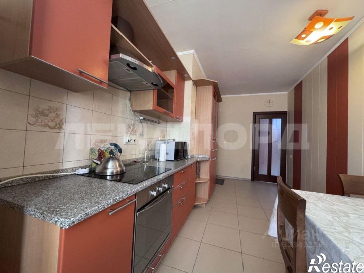 2-комн квартира ул Максима Горького, 13/56,  д. 13/56