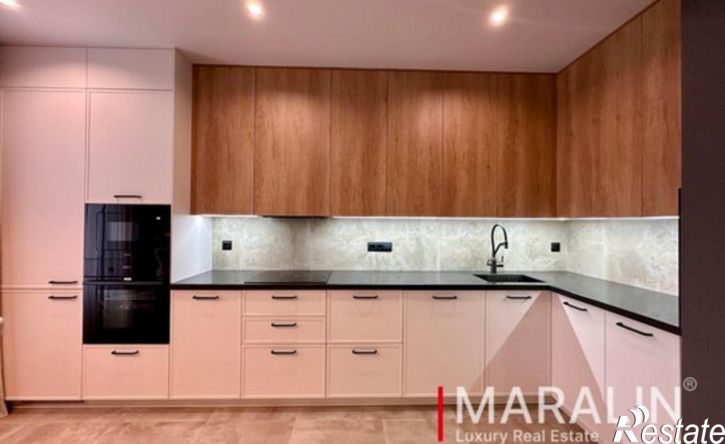 4-комн квартира Ворошиловский проспект, 82/4,  д. 82/4