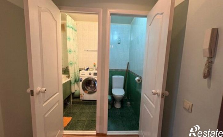 3-комн квартира пр-кт 40-летия Победы, 312,  д. 312