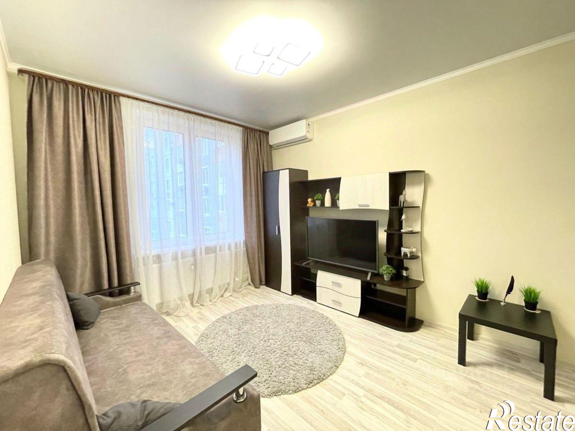 Сдать квартиру за 23 000 рублей на проспект Солженицына, 13