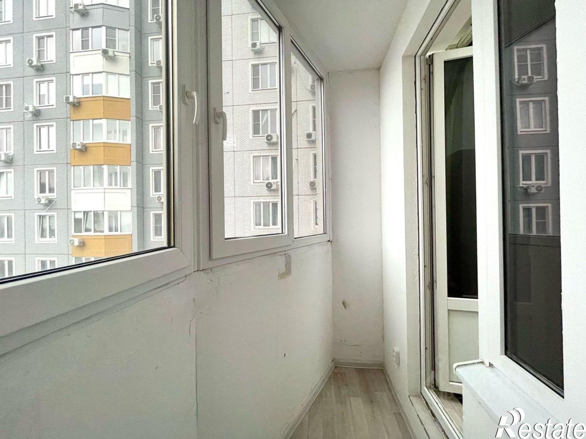 Сдать квартиру за 23 000 рублей на проспект Солженицына, 13