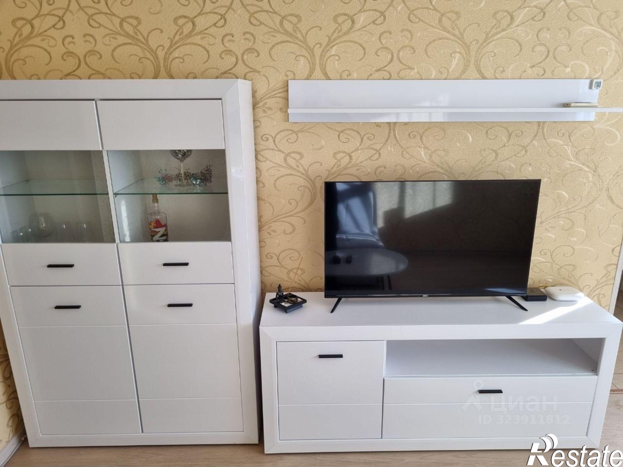 Сдать квартиру за 32 000 рублей на Батуринская улица, 165