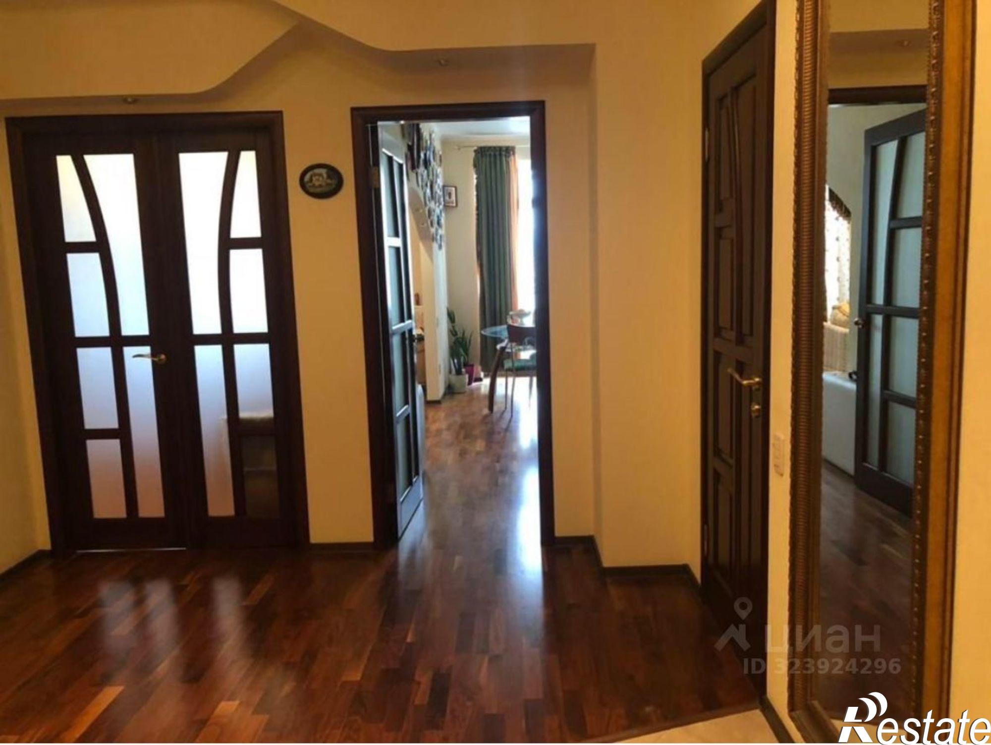 Сдать квартиру за 53 000 рублей на улица Максима Горького, 123