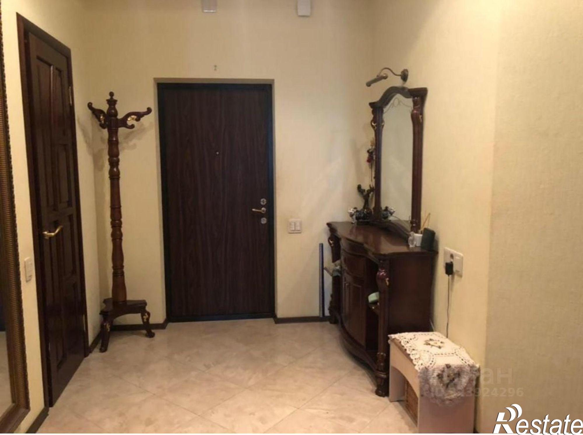 Сдать квартиру за 53 000 рублей на улица Максима Горького, 123