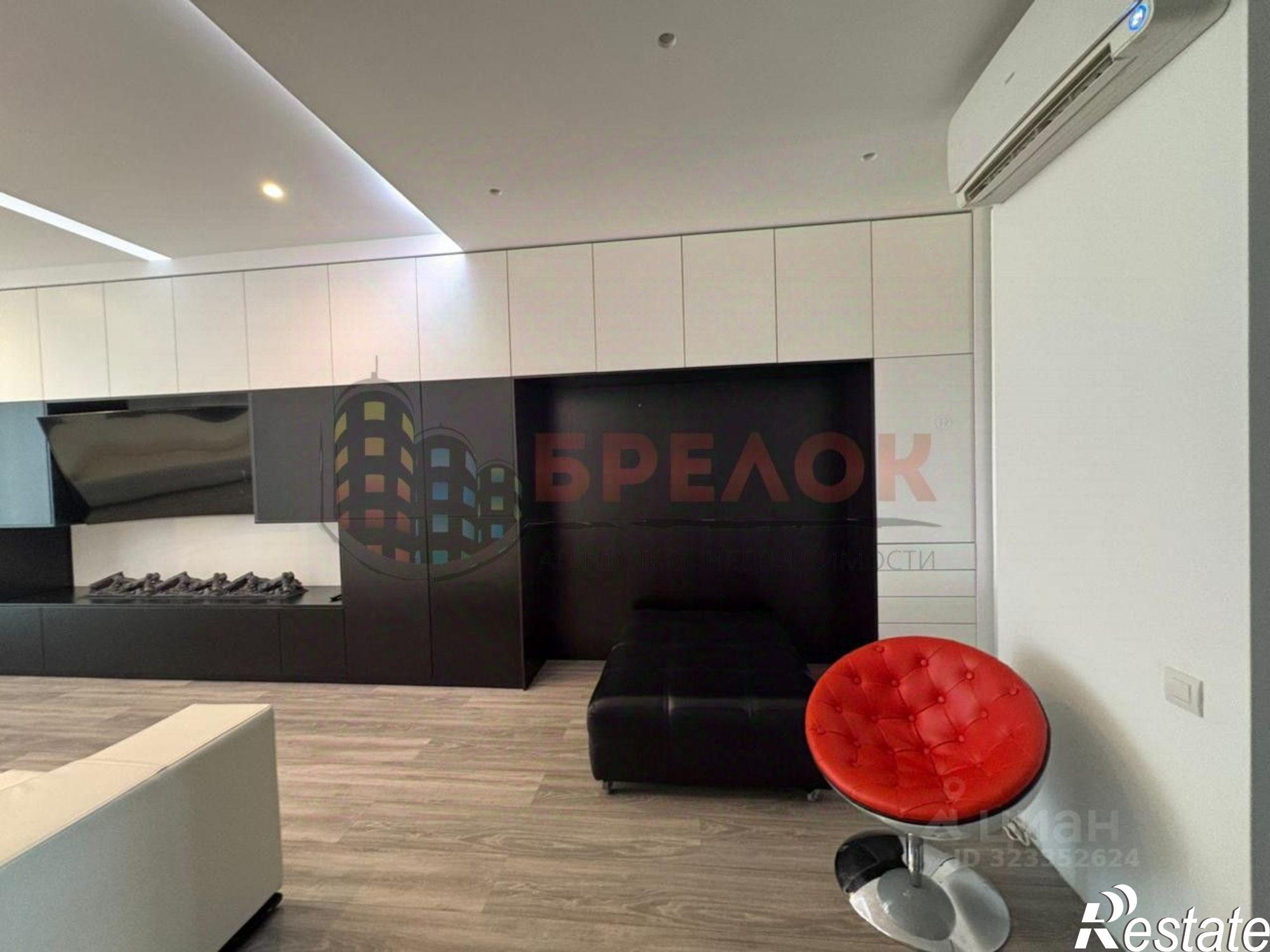 Купить квартиру за 16 500 000 рублей на Кировский проспект, 69