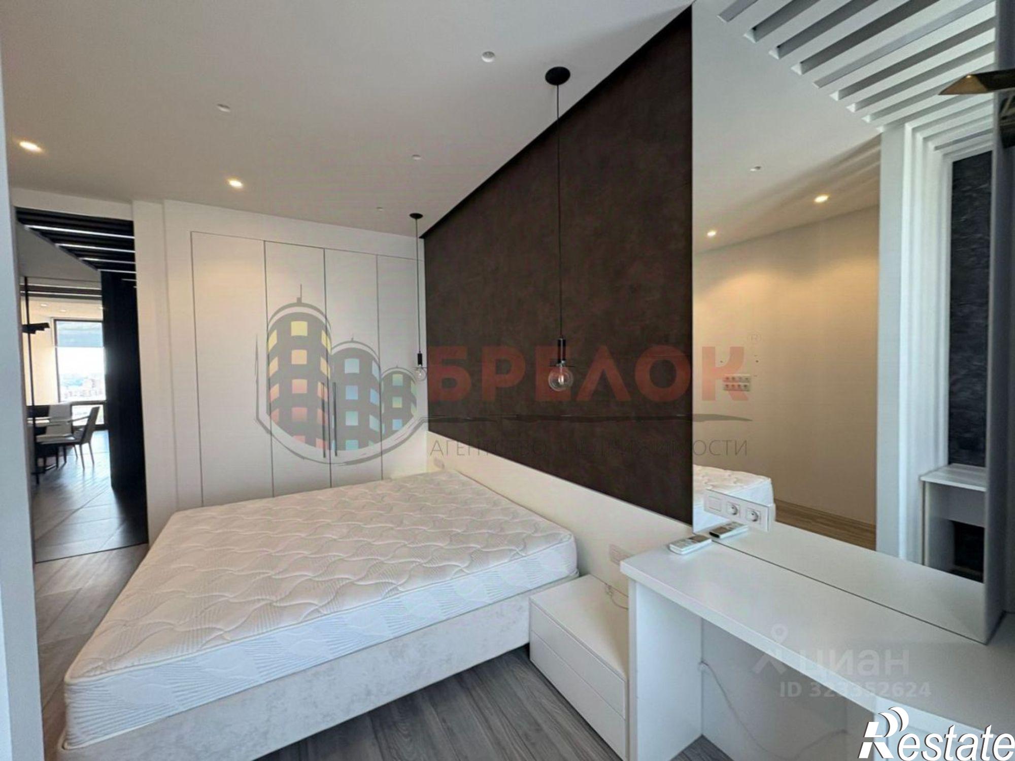 Купить квартиру за 16 500 000 рублей на Кировский проспект, 69