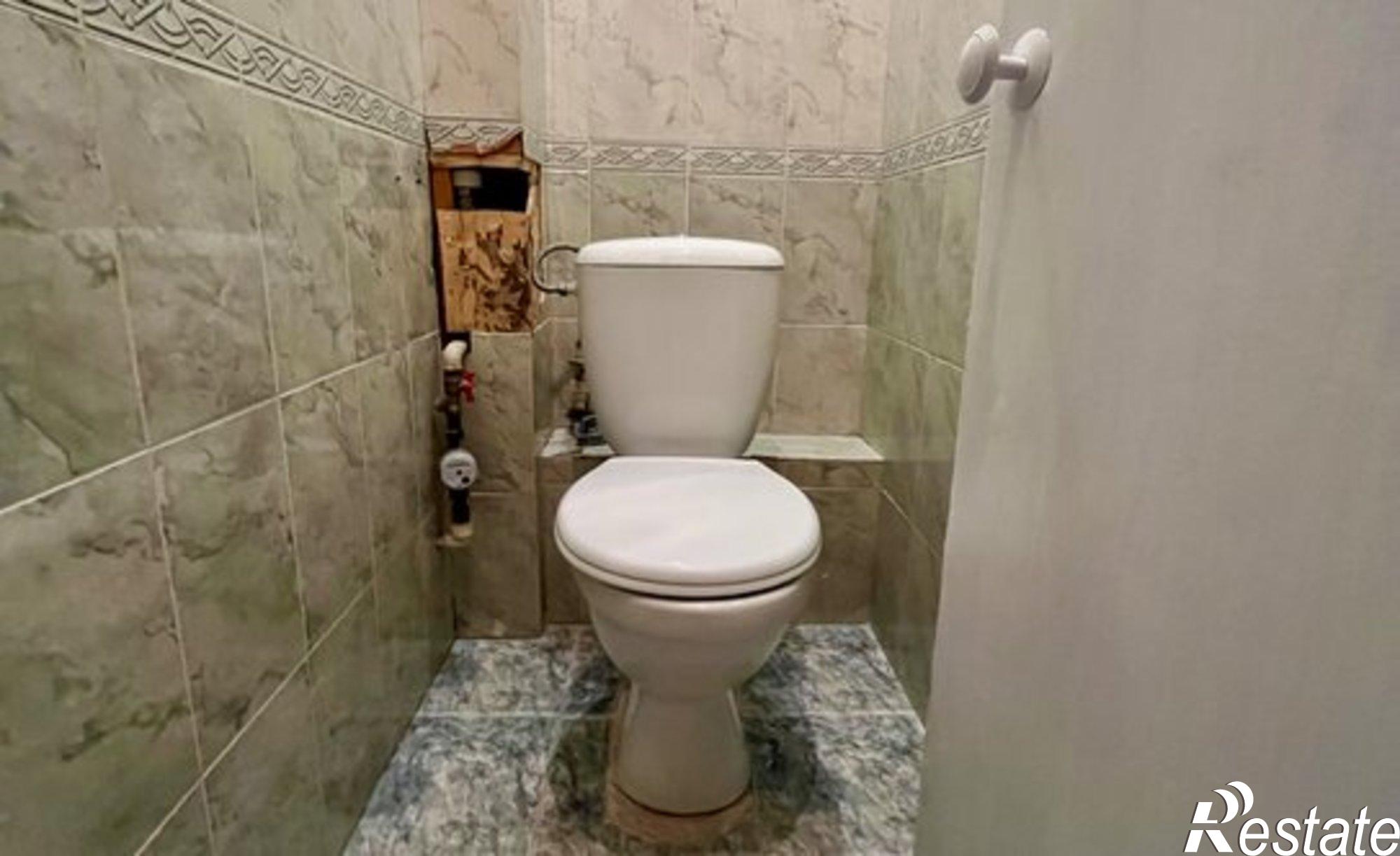 Купить квартиру за 6 100 000 рублей на бульвар Комарова, 30/4